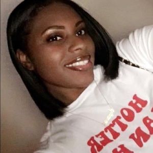 Meet your Posher, Kenyatta